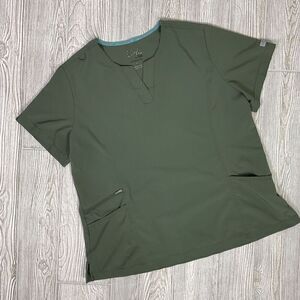 EPIC by IRG Women's Size XL Olive Green Short Sleeve Scrub Top Shirt Nursing Hea